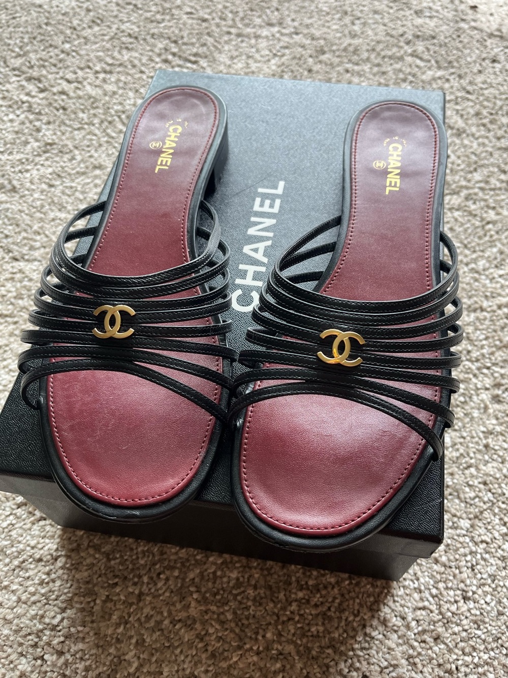 CHANEL Black Strappy Slide Sandals with Burgundy Insole and Gold CC